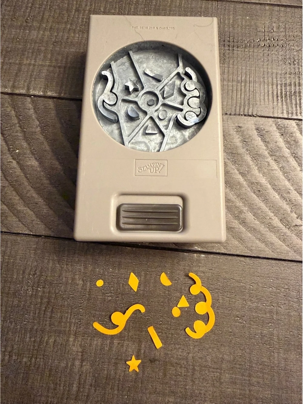 Stampin’ Up Sprinkles Confetti Shape Punch